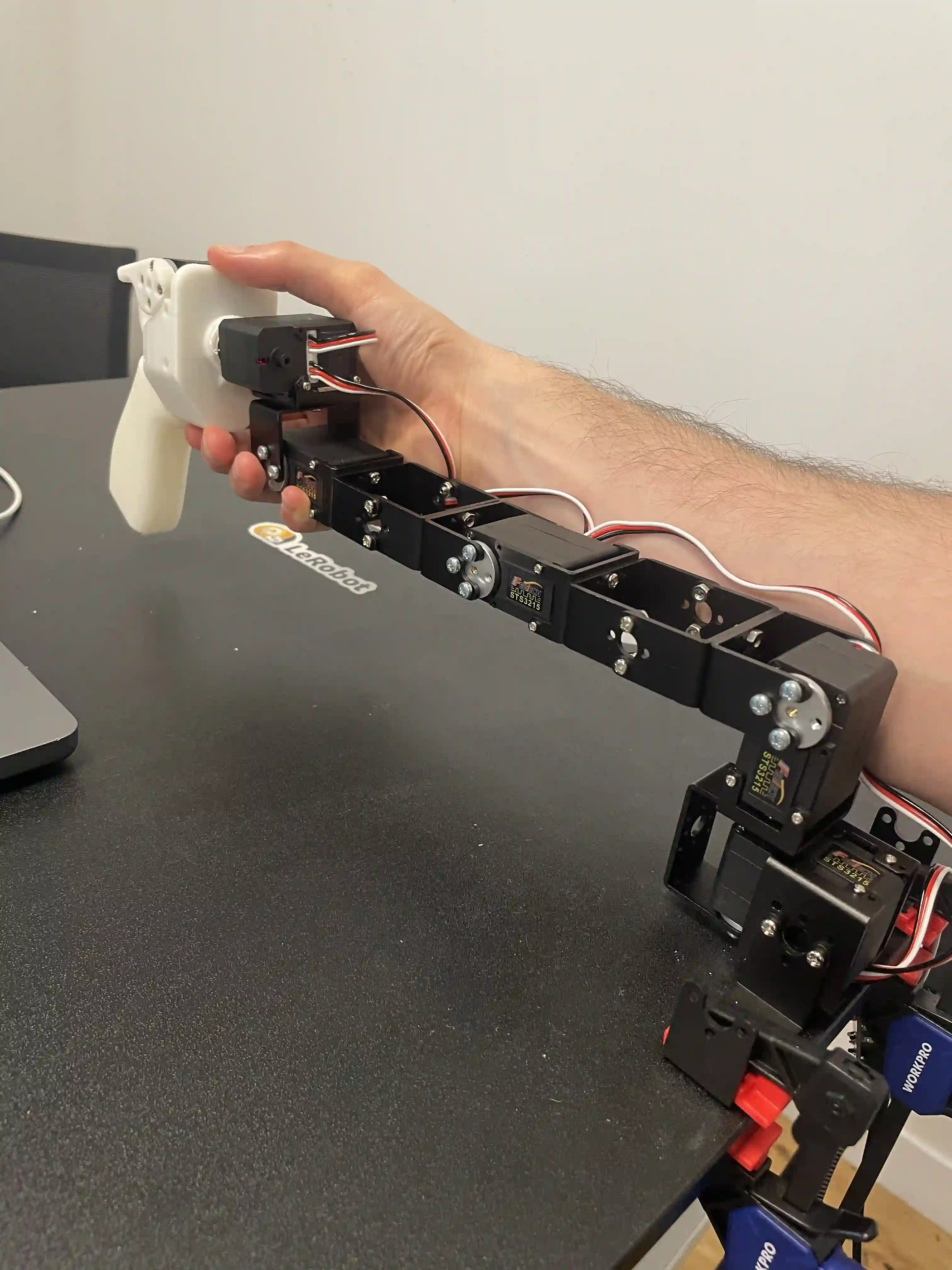 Moss v1 leader arm zero position