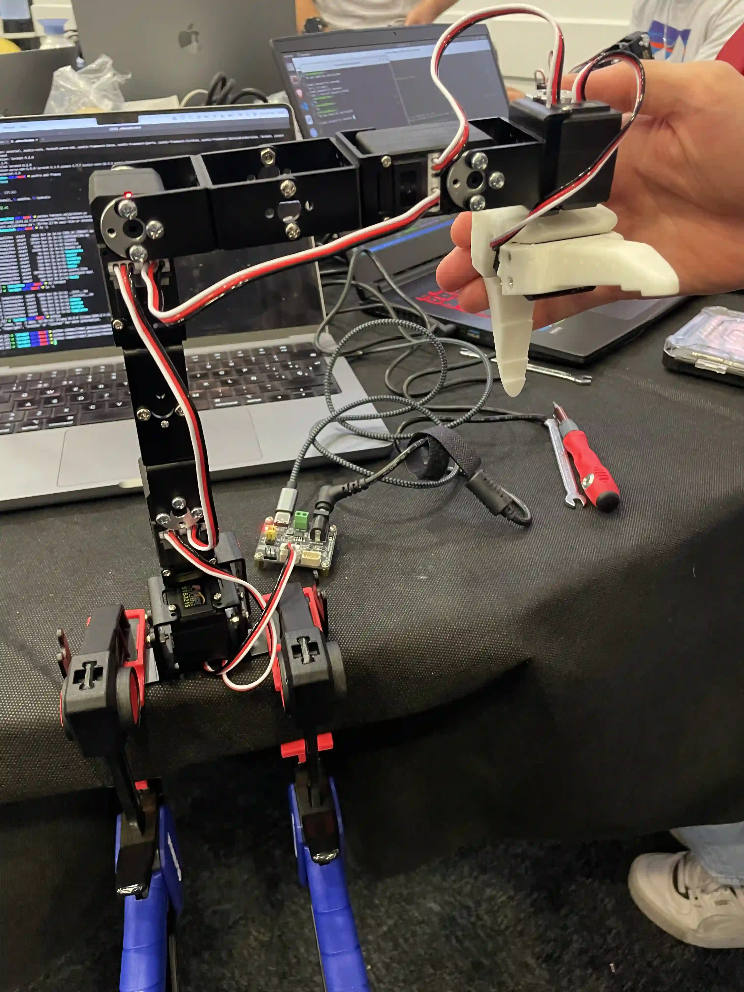 Moss v1 follower arm rotated position