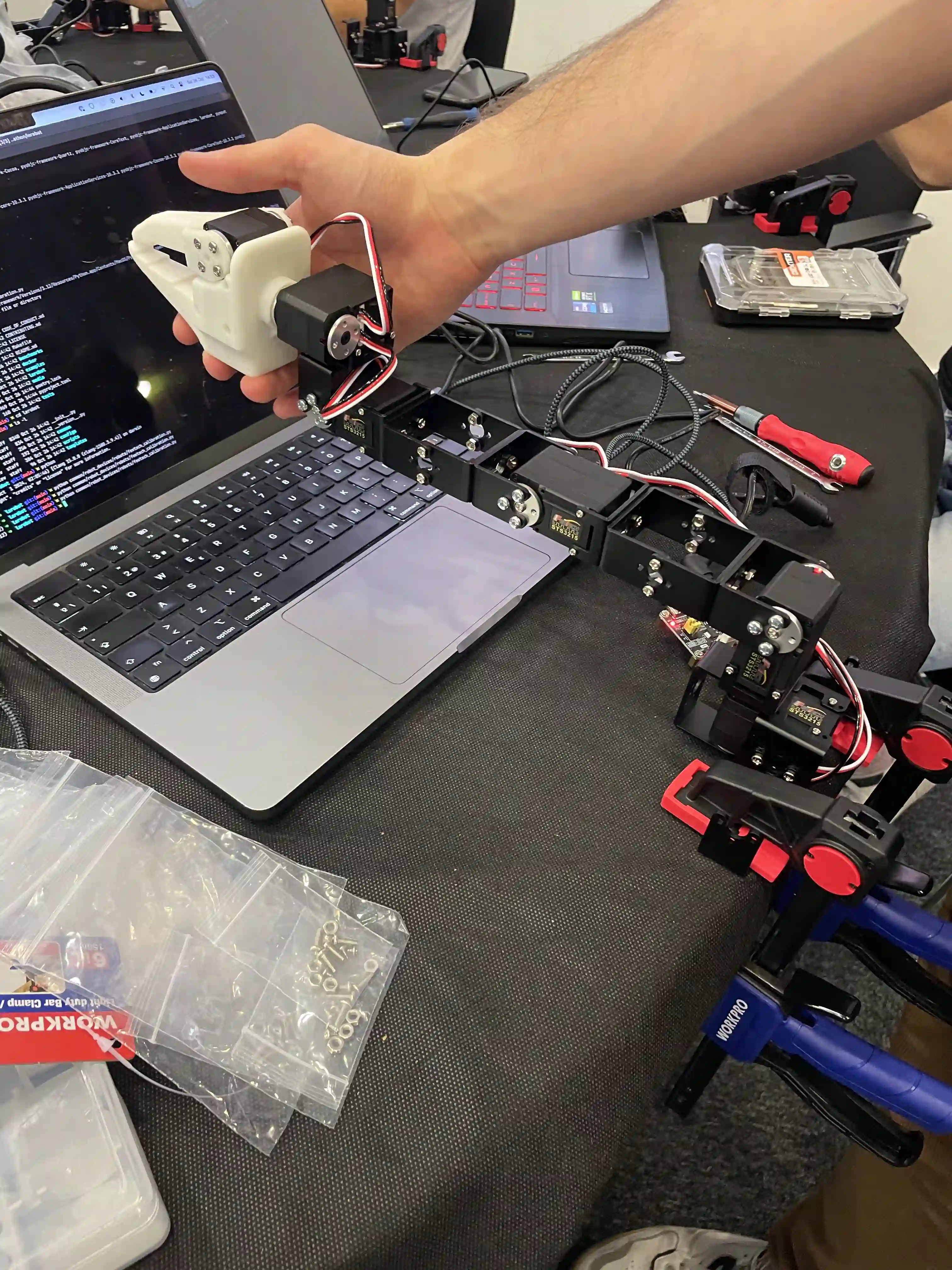 Moss v1 follower arm zero position