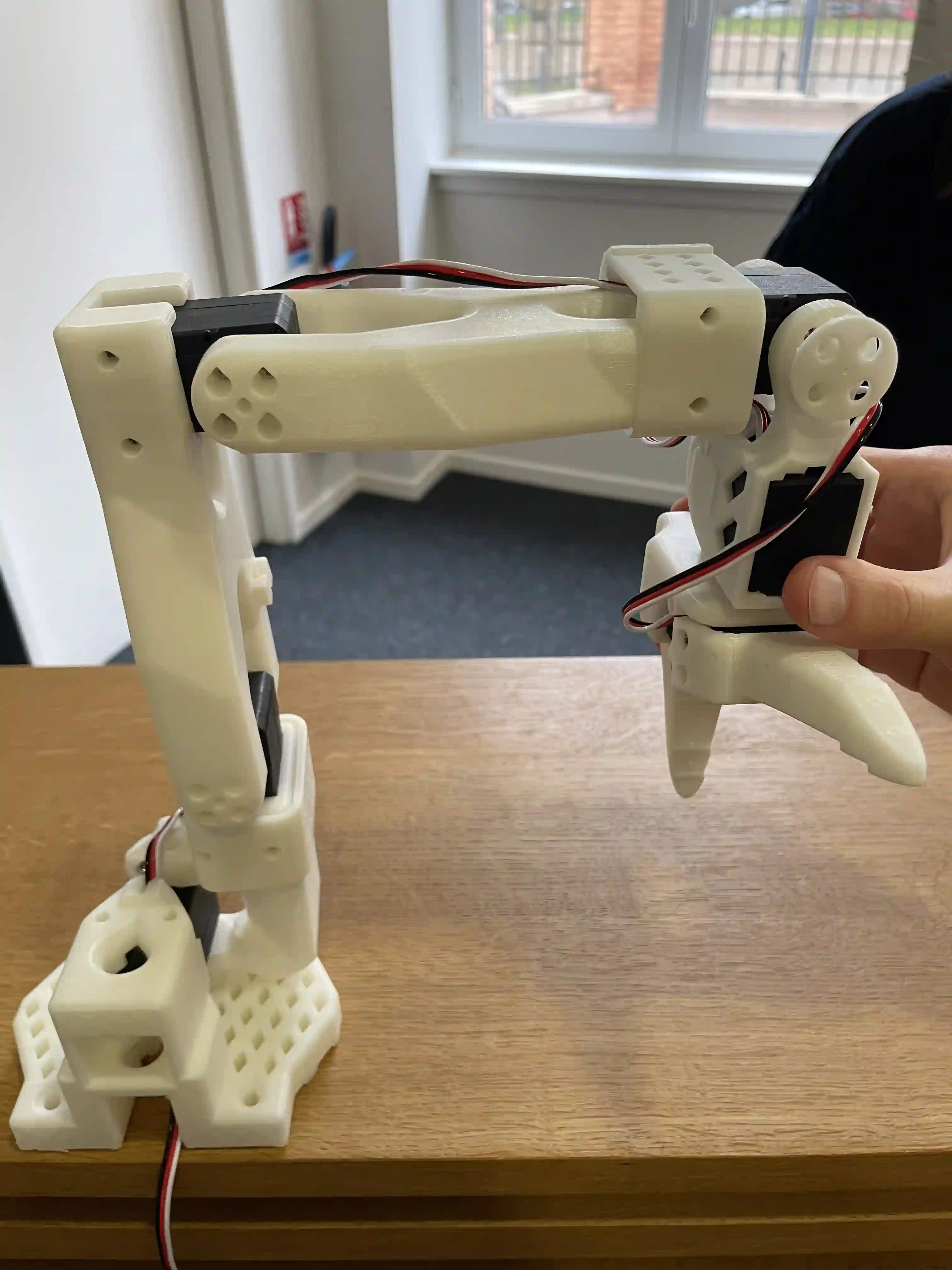 SO-100 follower arm rotated position